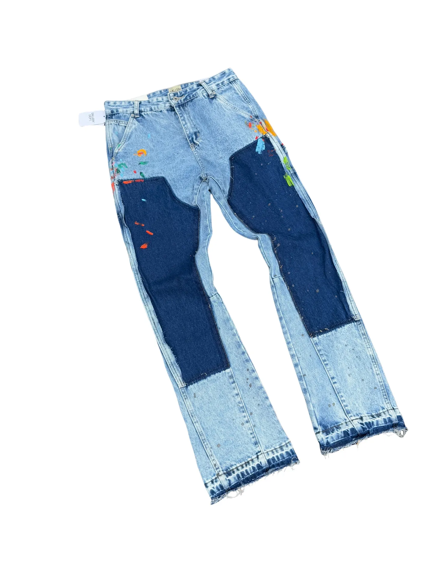 -Size upper body P250#G94 GALLERY DEPT. Spliced ​​patchwork splash-ink denim bell-bottoms, washed and distressed spliced ​​jeans. During the process, the owner of the denim washing plant helped introduce a boss who once worked at Levi's foundry and then started his own business. This also paved the way for the following styles. Therefore, Levi's remodeled single product for the base plate is really familiar. Whether it is the fabrics supplied or the lathes used in production, there is nothing to choose from. -Color: Blue -Size: S-XXL (corresponding to 28-36)